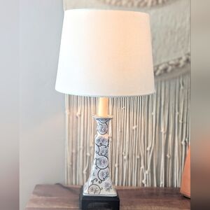 Chinoiserie Porcelain Table Lamp Wood Base – 15.5” Tall Pink Floral Design